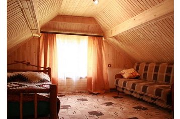 Ukraine Privát Verchnij Jaseniv, Interior